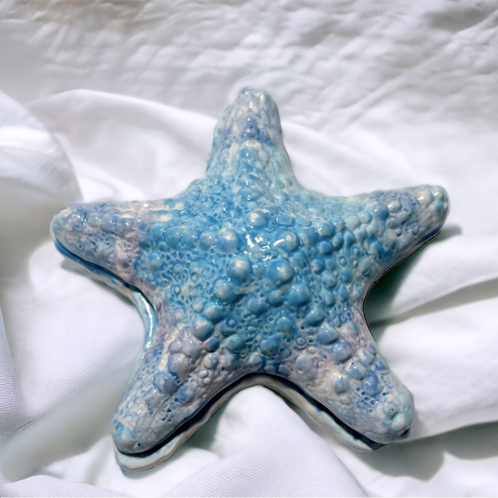 Vintage Starfish Ceramic Trinket Box